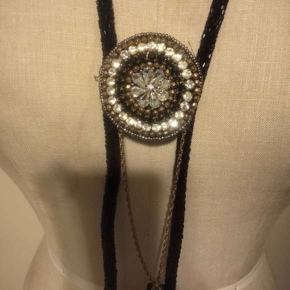 Iris Apfel & Bajalia Black-Clear Rhinestone Feathered Beaded Statement Necklace - Picture 3 of 16